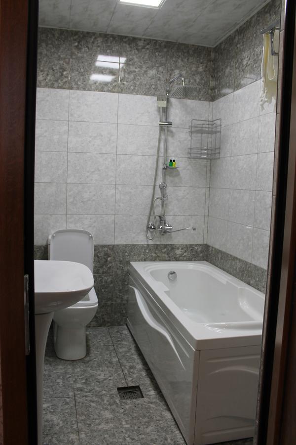 באקו East House Hotel מראה חיצוני תמונה